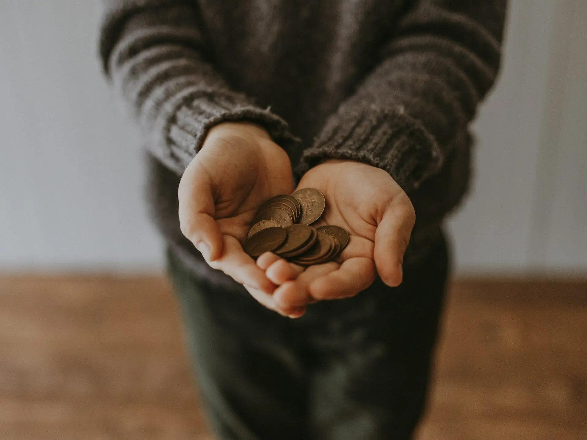 El ahorro es esencial para obtener libertad financiera.